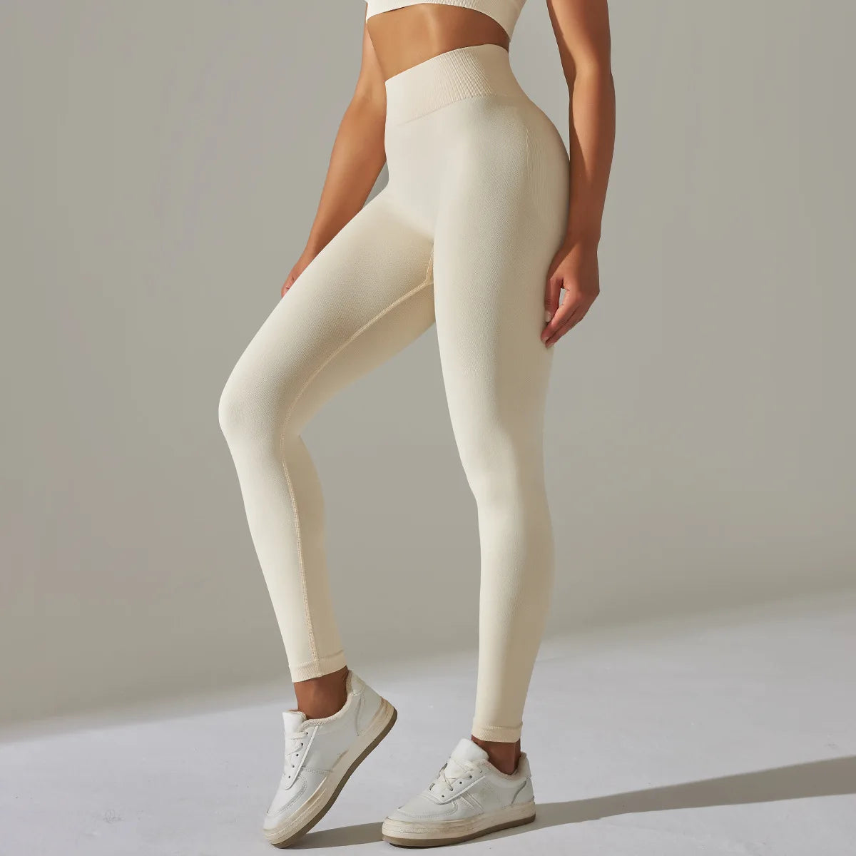 Women's seamless solid color Knitted High Waist Striped Leggings Hip Lifting