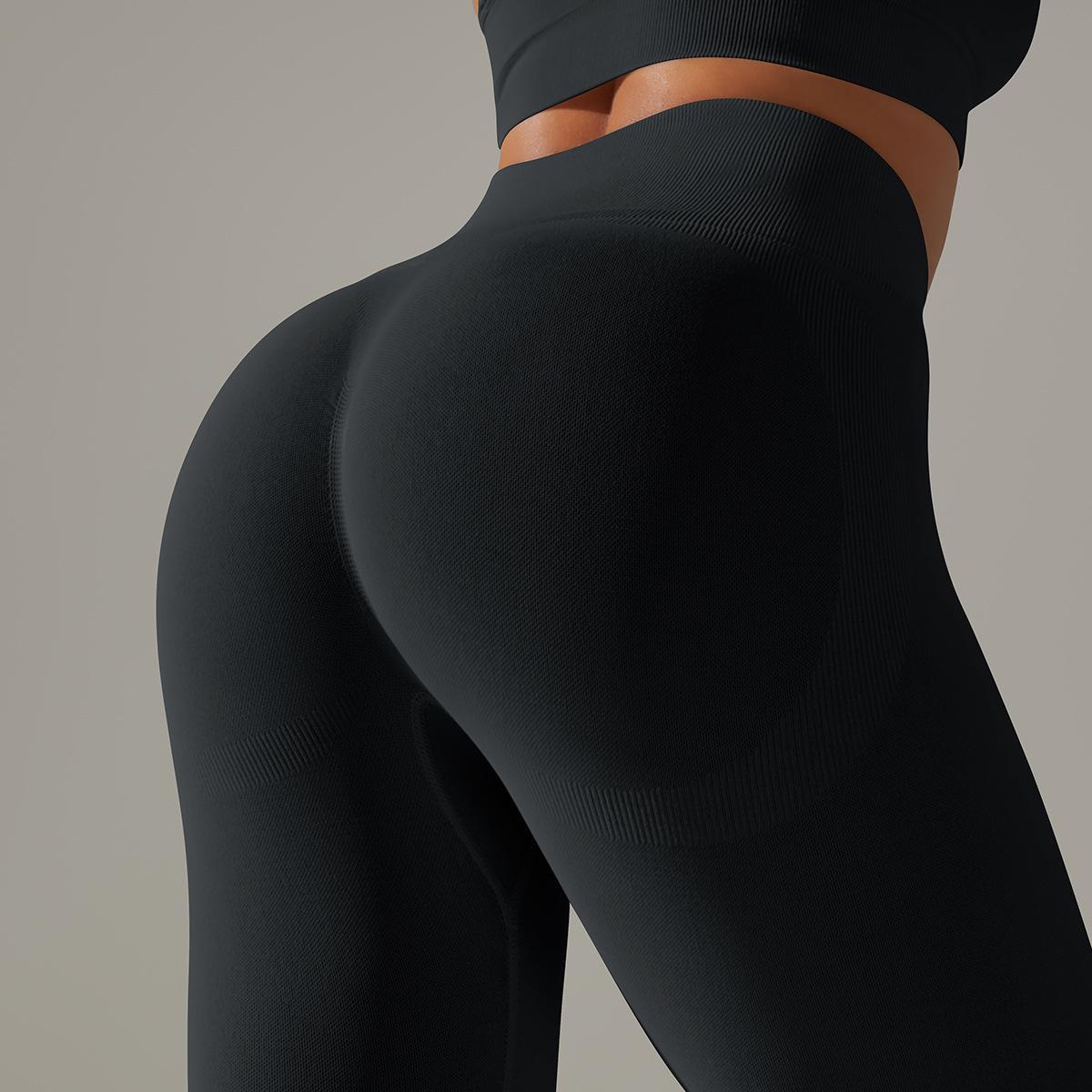 Women's seamless solid color Knitted High Waist Striped Leggings Hip Lifting